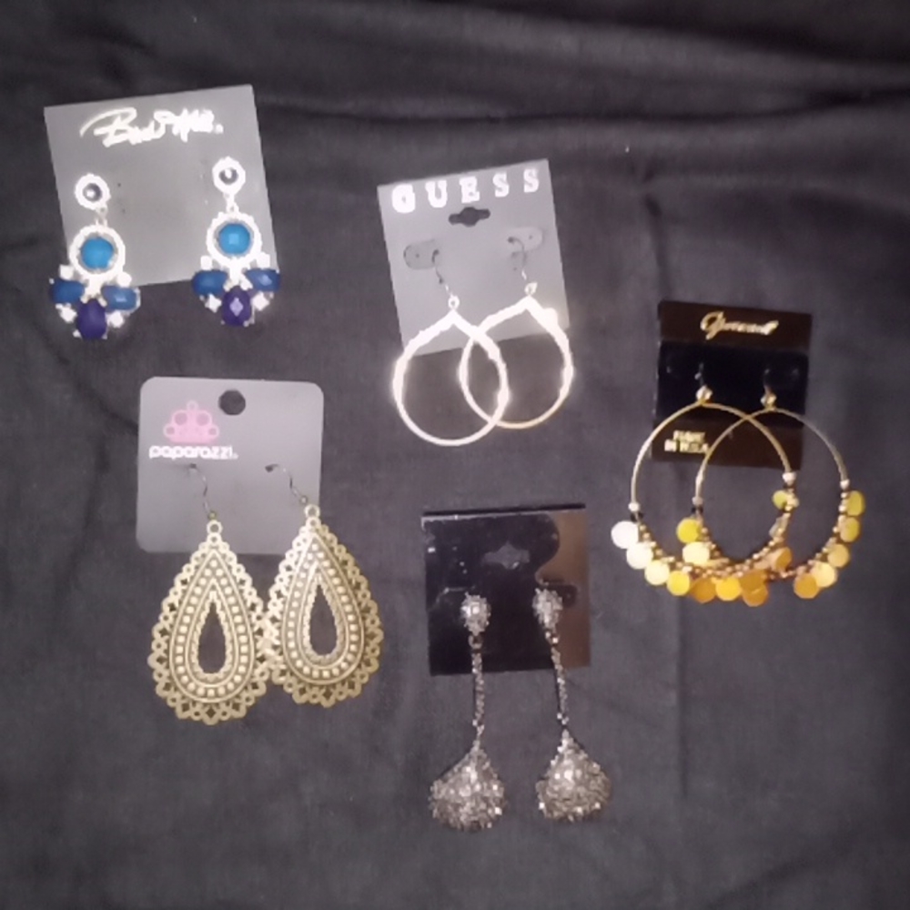 Earrings Paparazzi GUESS Birch Hill